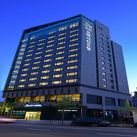 On City Hotel Чхонан Екстер'єр фото